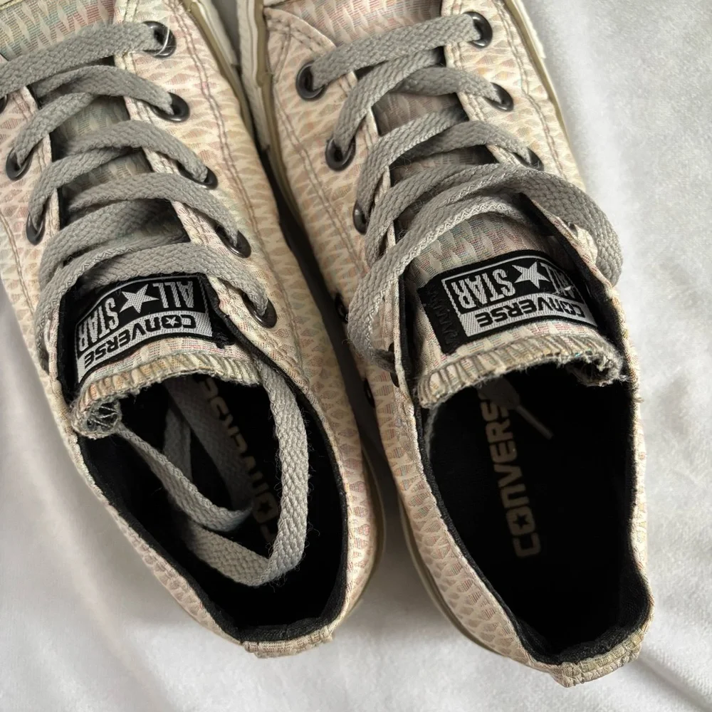 Converse Low Top Rainbow Diamond Shimmer Shoes Sneakers Size 6 - Picture 14 of 15